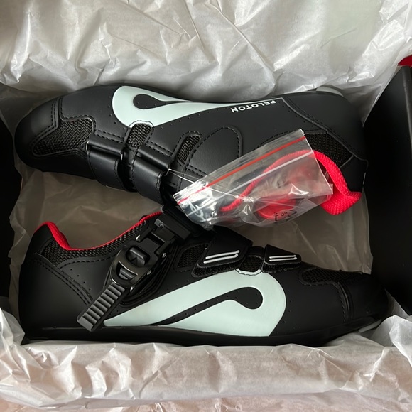 Peloton Shoes - Peloton bike shoes